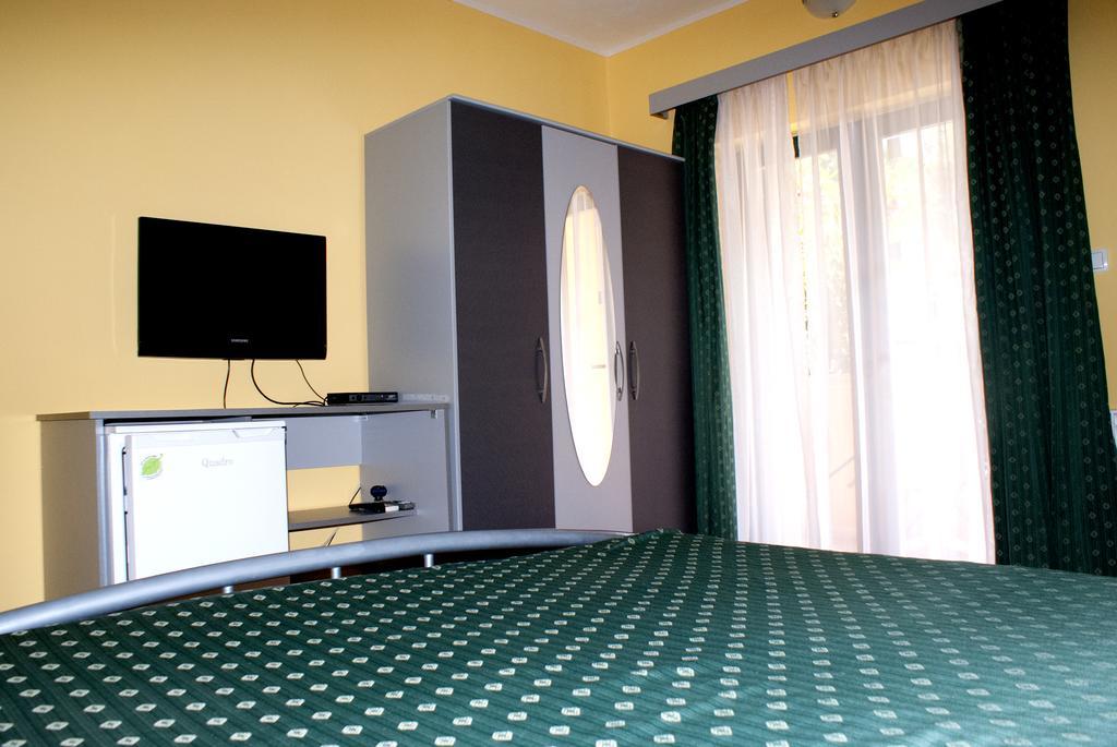 Hotel Pansion Ana Mali Lošinj Exterior foto